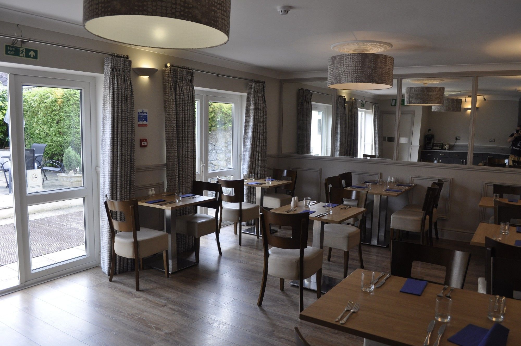 Hayward'S At The Grasmere Keynsham Exterior foto